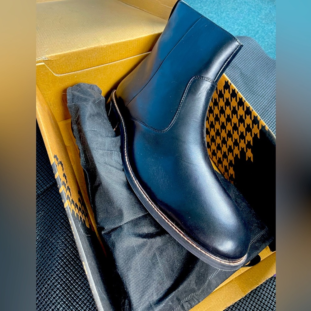 Men’s dress boots